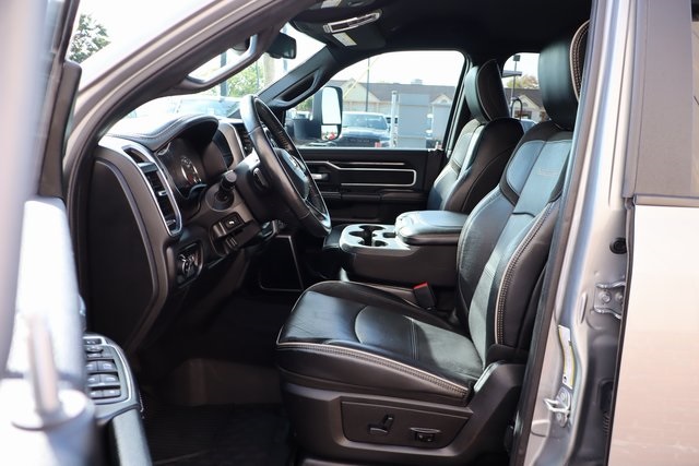 2020 Ram 2500 Laramie photo 12