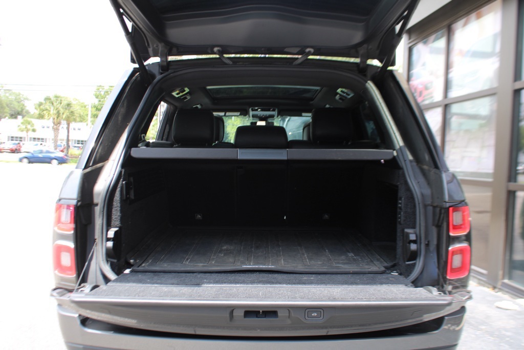 2019 Land Rover Range Rover SuperCharged photo 38