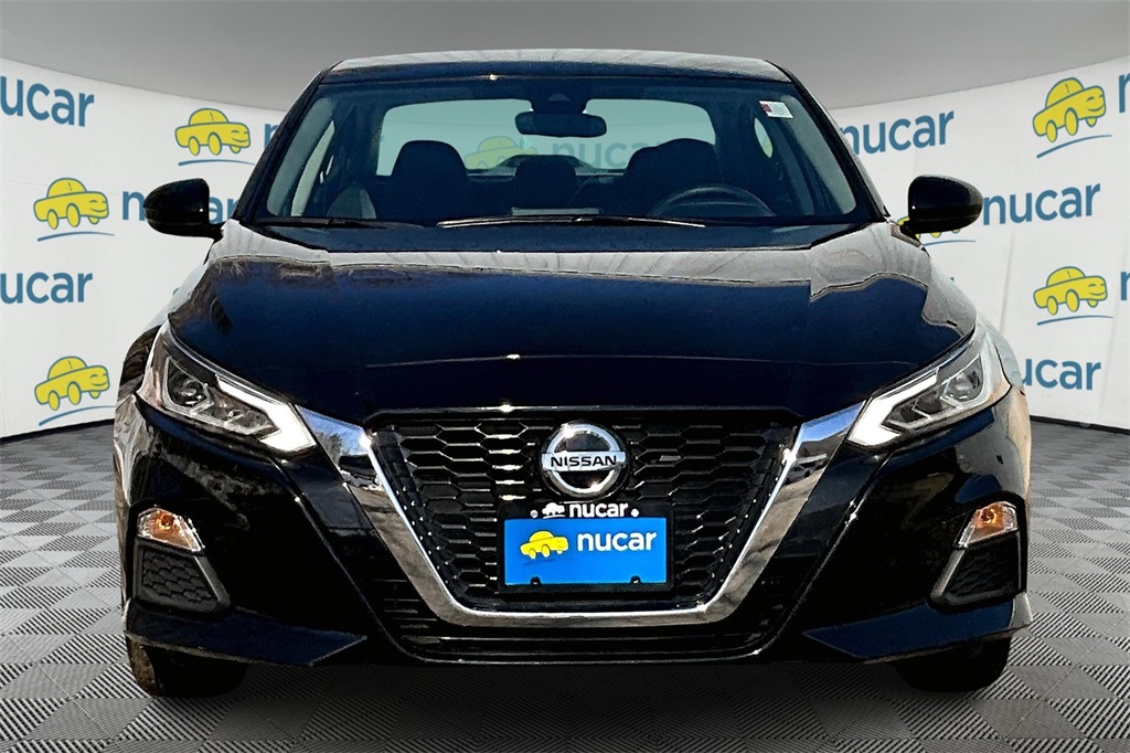 2022 Nissan Altima 2.5 SV photo 2