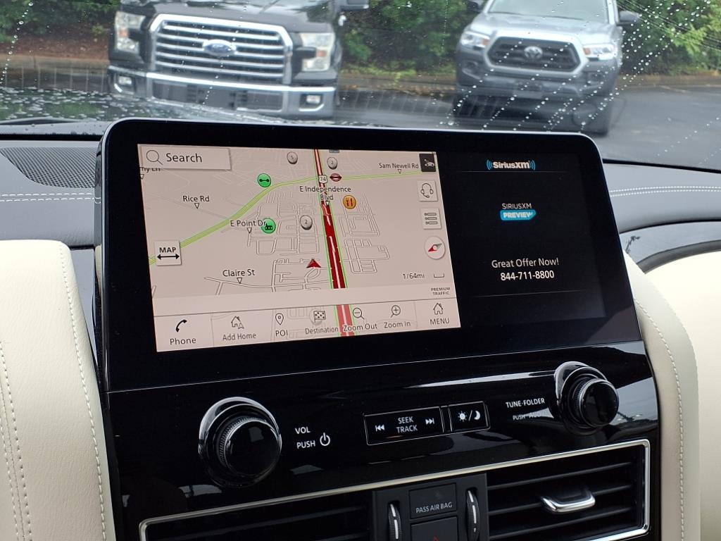 2022 Infiniti QX80 Luxe photo 6