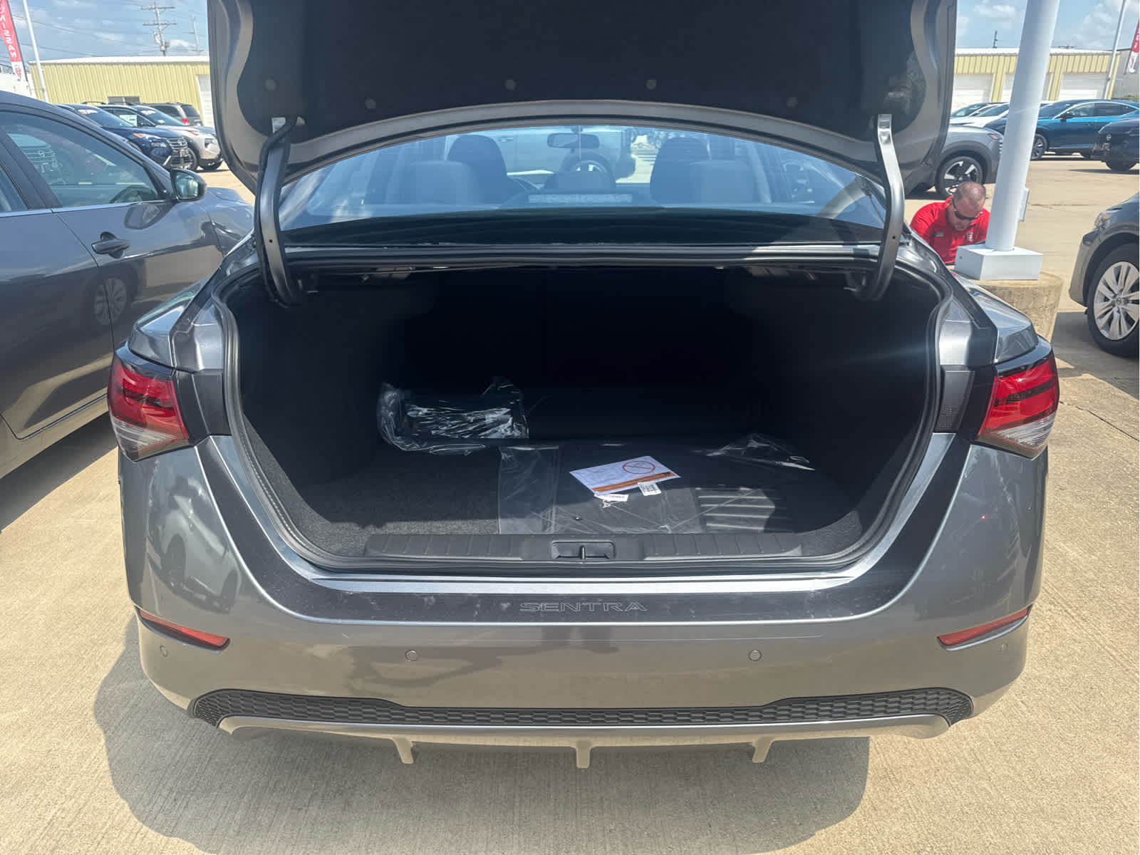 2025 Nissan Sentra S photo 10