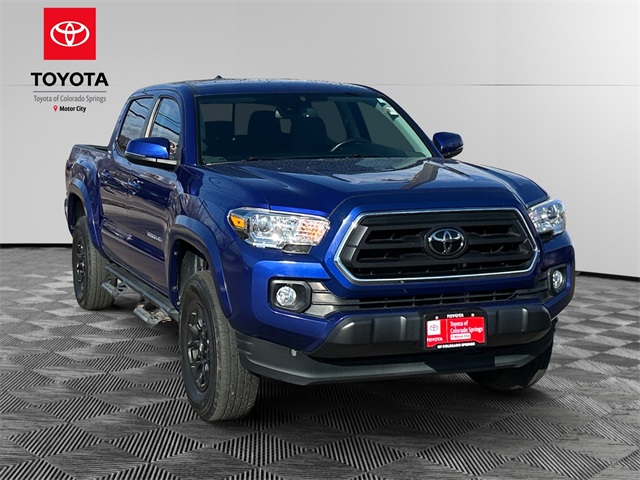 2022 Toyota Tacoma SR5's photo
