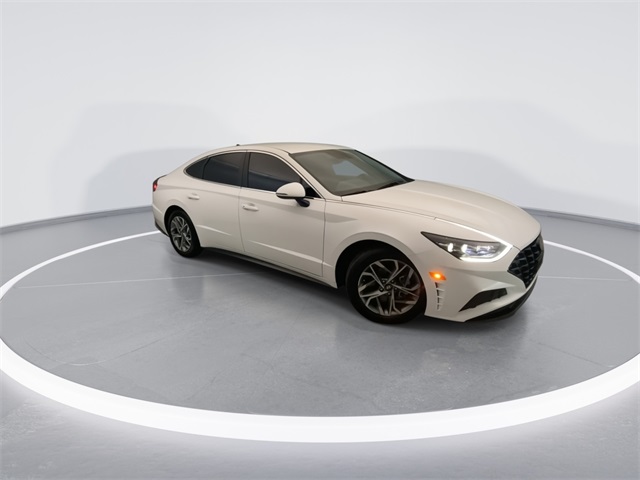 2023 Hyundai Sonata SEL photo 2