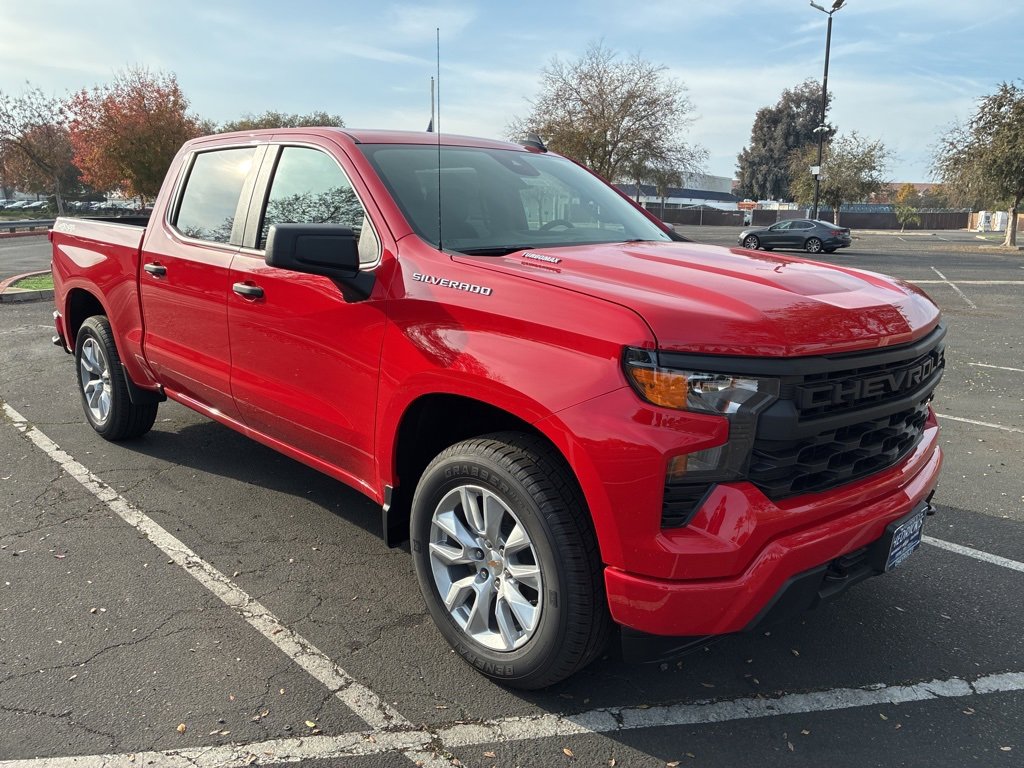 2026 Chevrolet Silverado 1500 Custom's photo