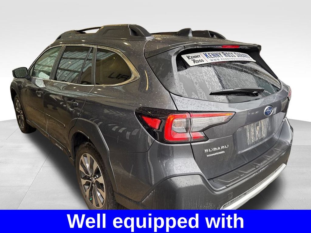 2025 Subaru Outback Limited photo 3