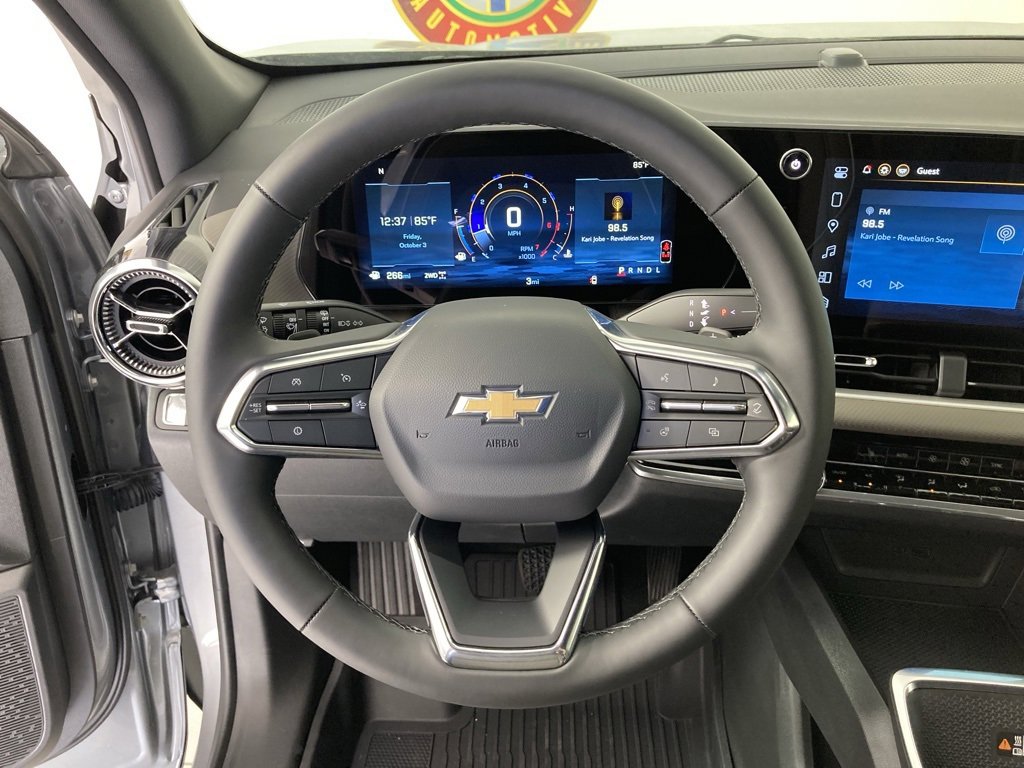 2026 Chevrolet Equinox LT photo 7