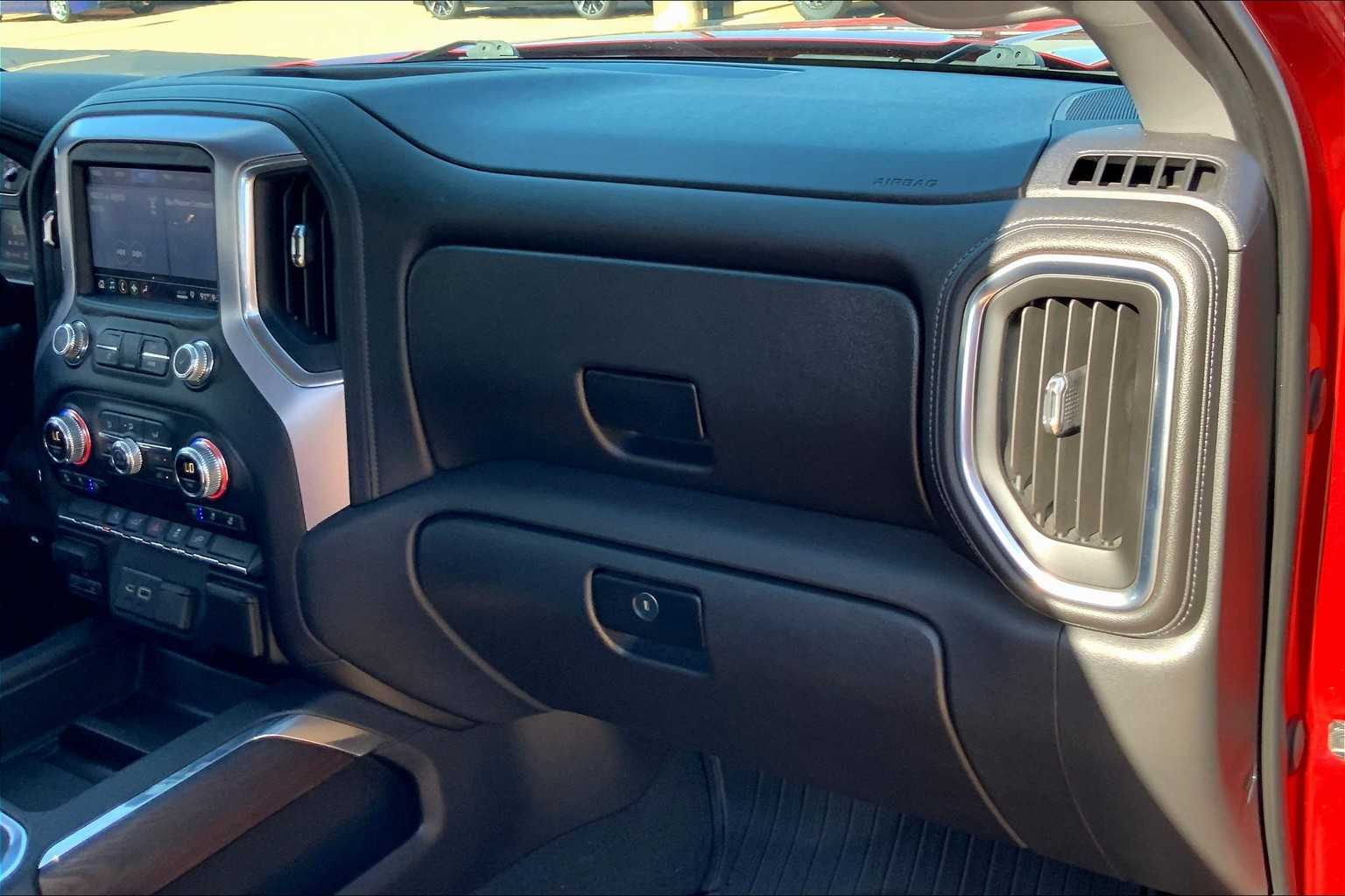 2019 Gmc Sierra 1500 SLT photo 16