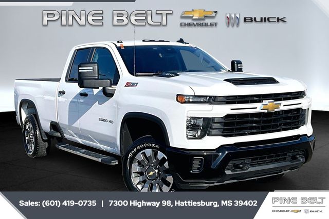2024 Chevrolet Silverado HD Custom's photo