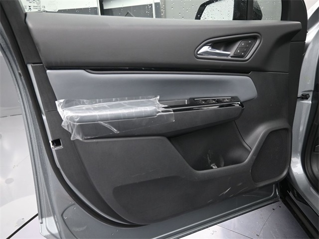 2026 Honda Prologue Touring photo 3