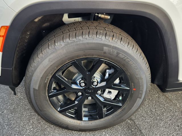 2025 Jeep Grand Cherokee Altitude X photo 11