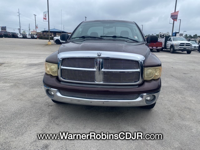 2004 Dodge Ram SLT photo 2