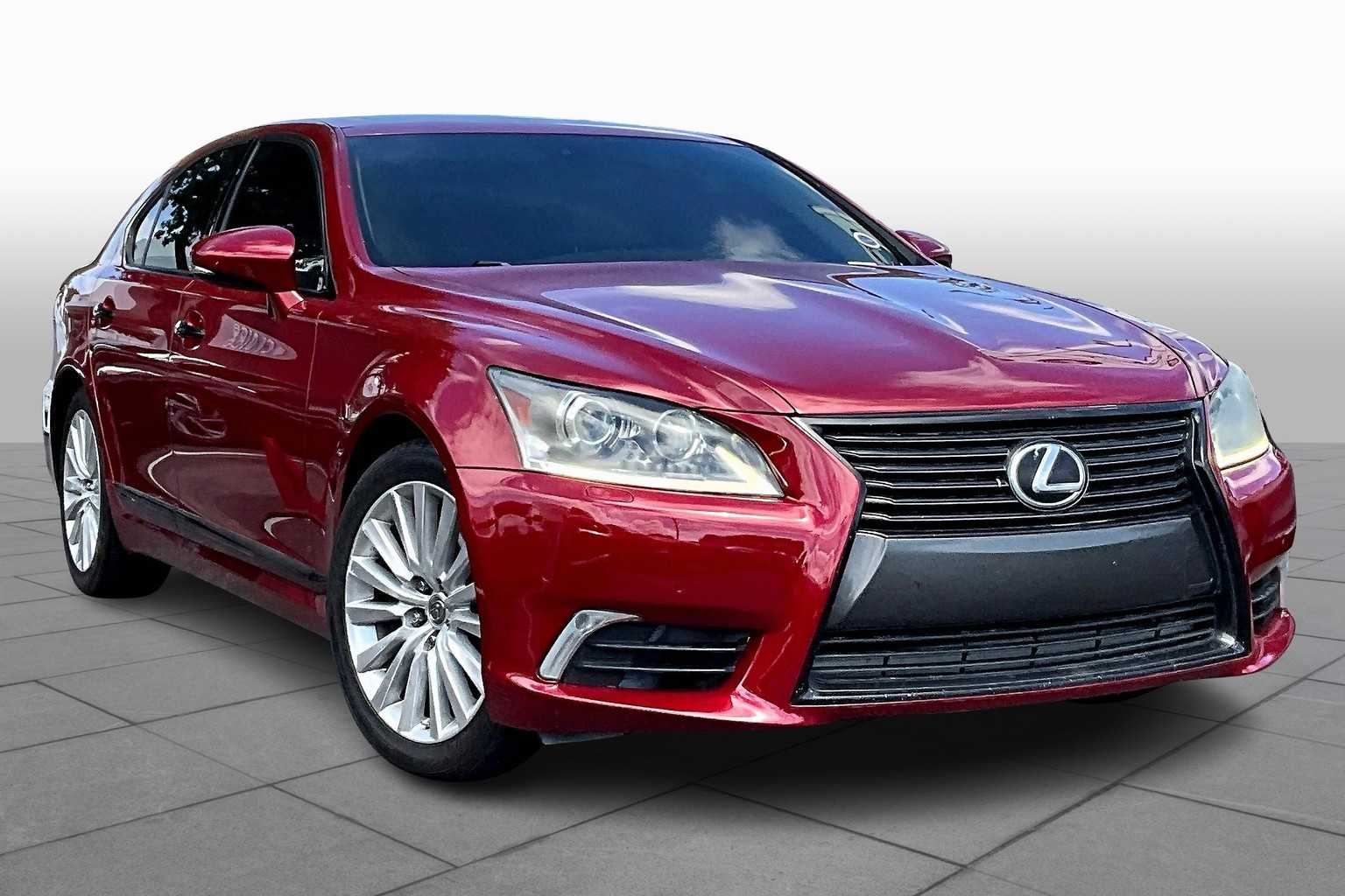 2013 Lexus LS 460 photo 2