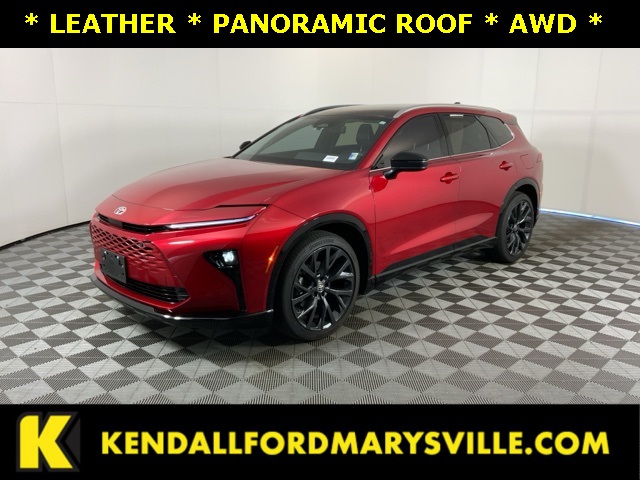 2025 Toyota Crown Signia Limited's photo