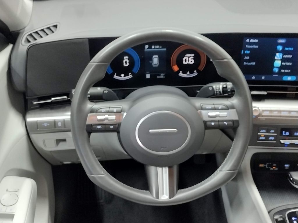2024 Hyundai Kona SEL photo 29