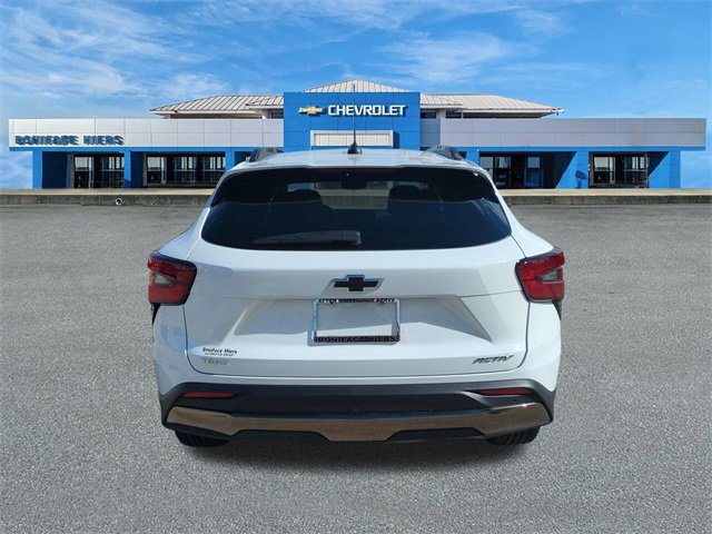 2025 Chevrolet Trax ACTIV photo 4