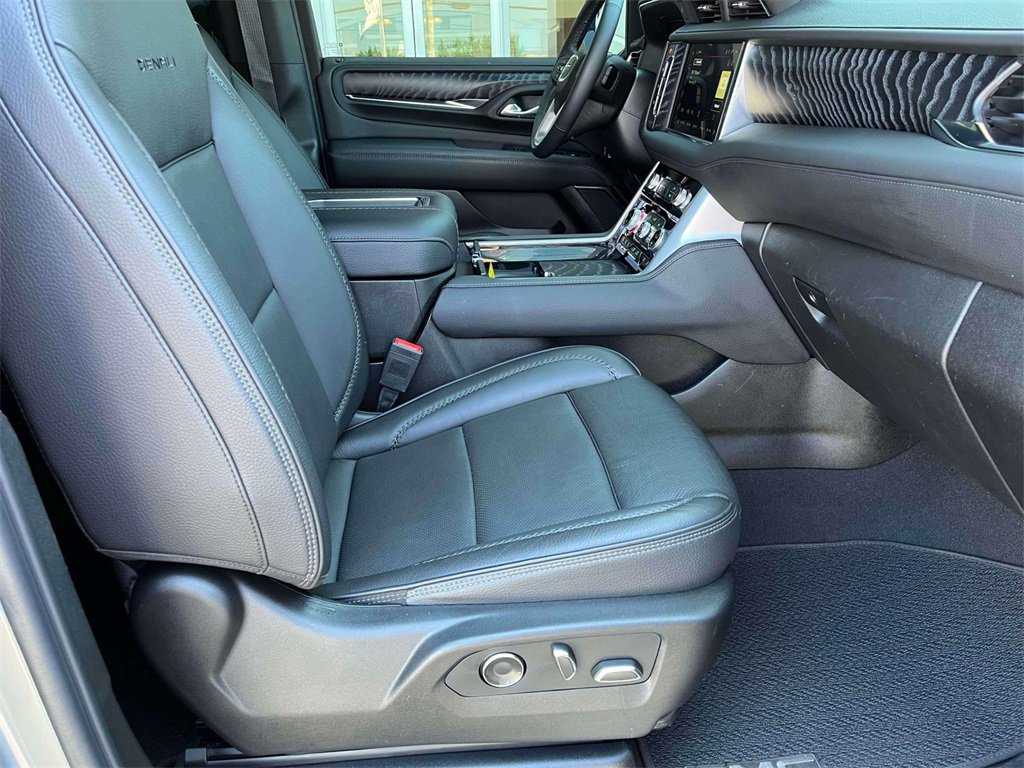 2023 Gmc Yukon XL Denali photo 24