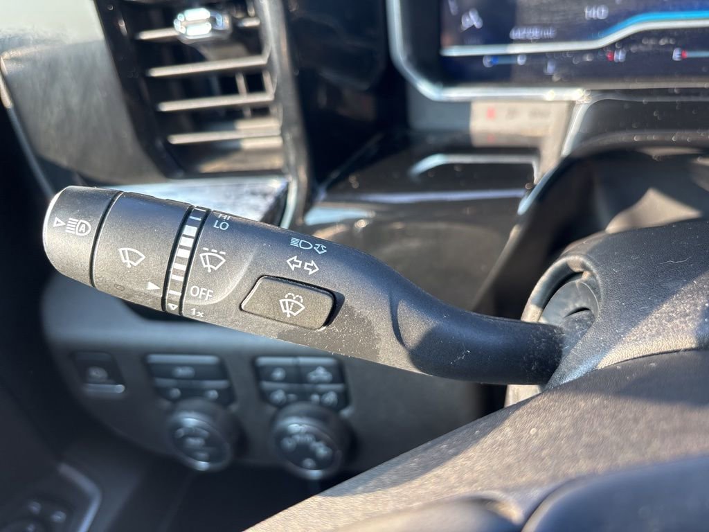 2023 Chevrolet Silverado 1500 LT photo 21