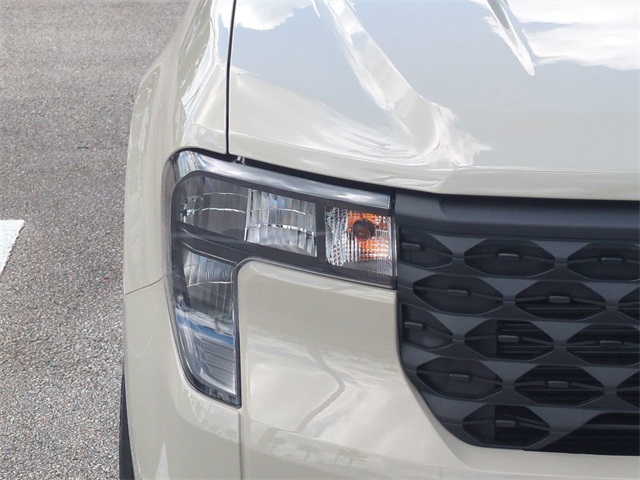 2025 Ford Maverick XLT photo 7
