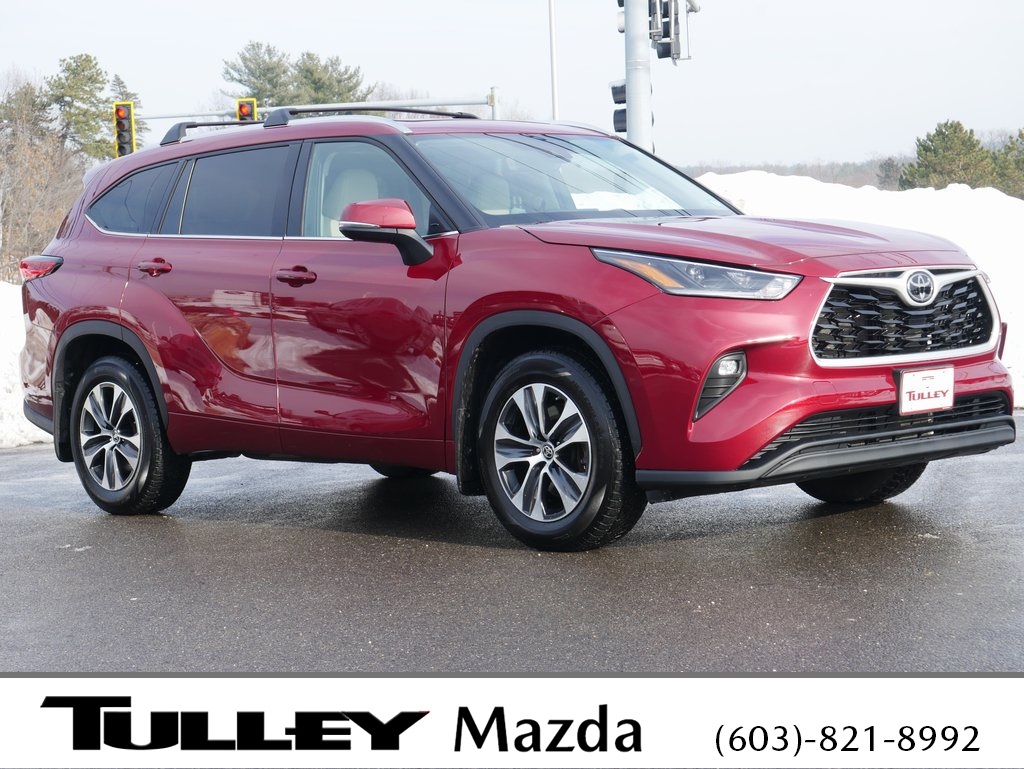 2021 Toyota Highlander XLE's photo