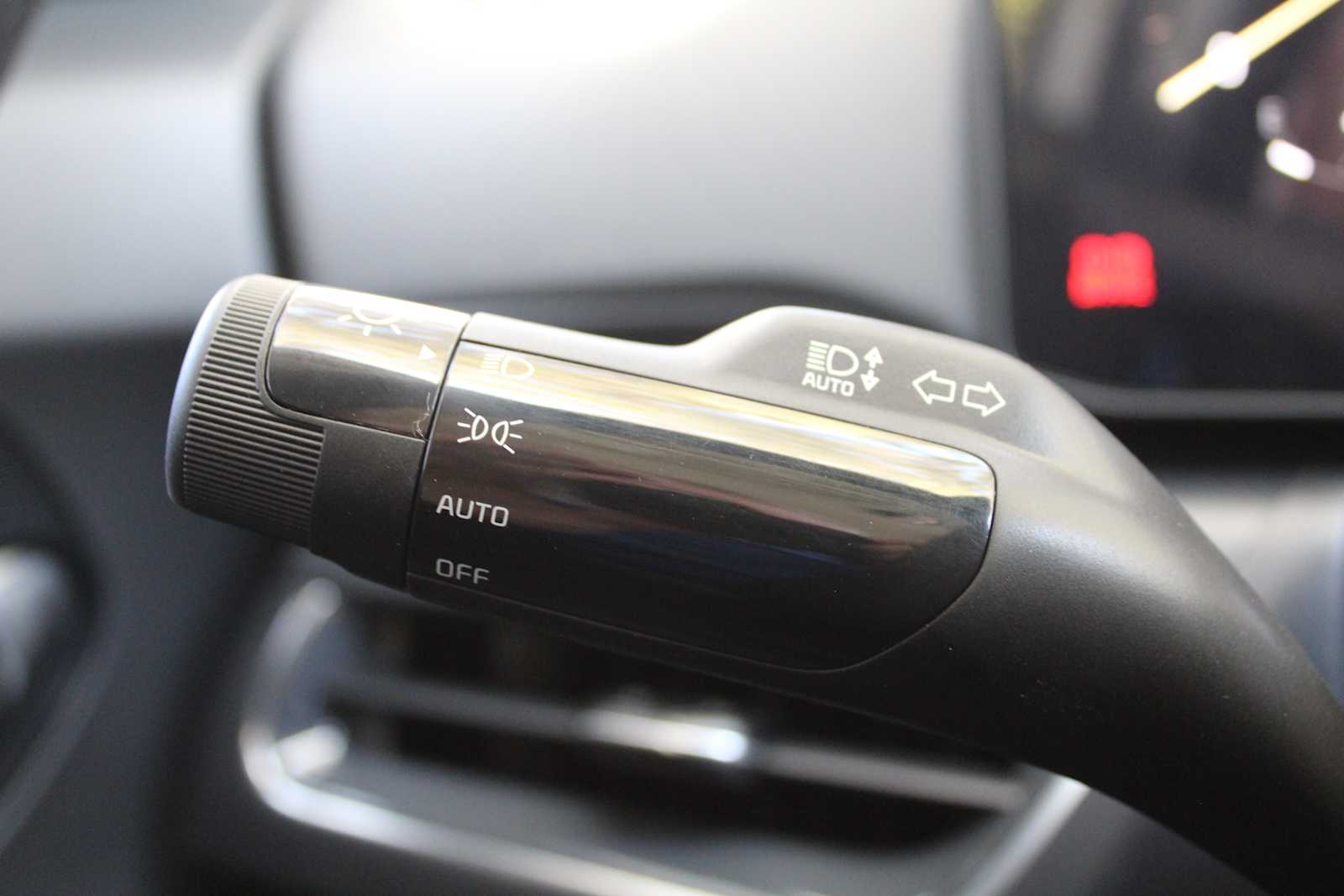 2025 Kia K4 EX photo 23