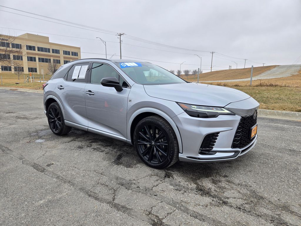 2024 Lexus RX Hybrid 500h's photo