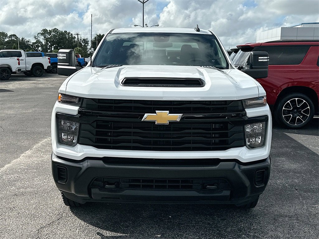 2026 Chevrolet Silverado 2500HD photo 2