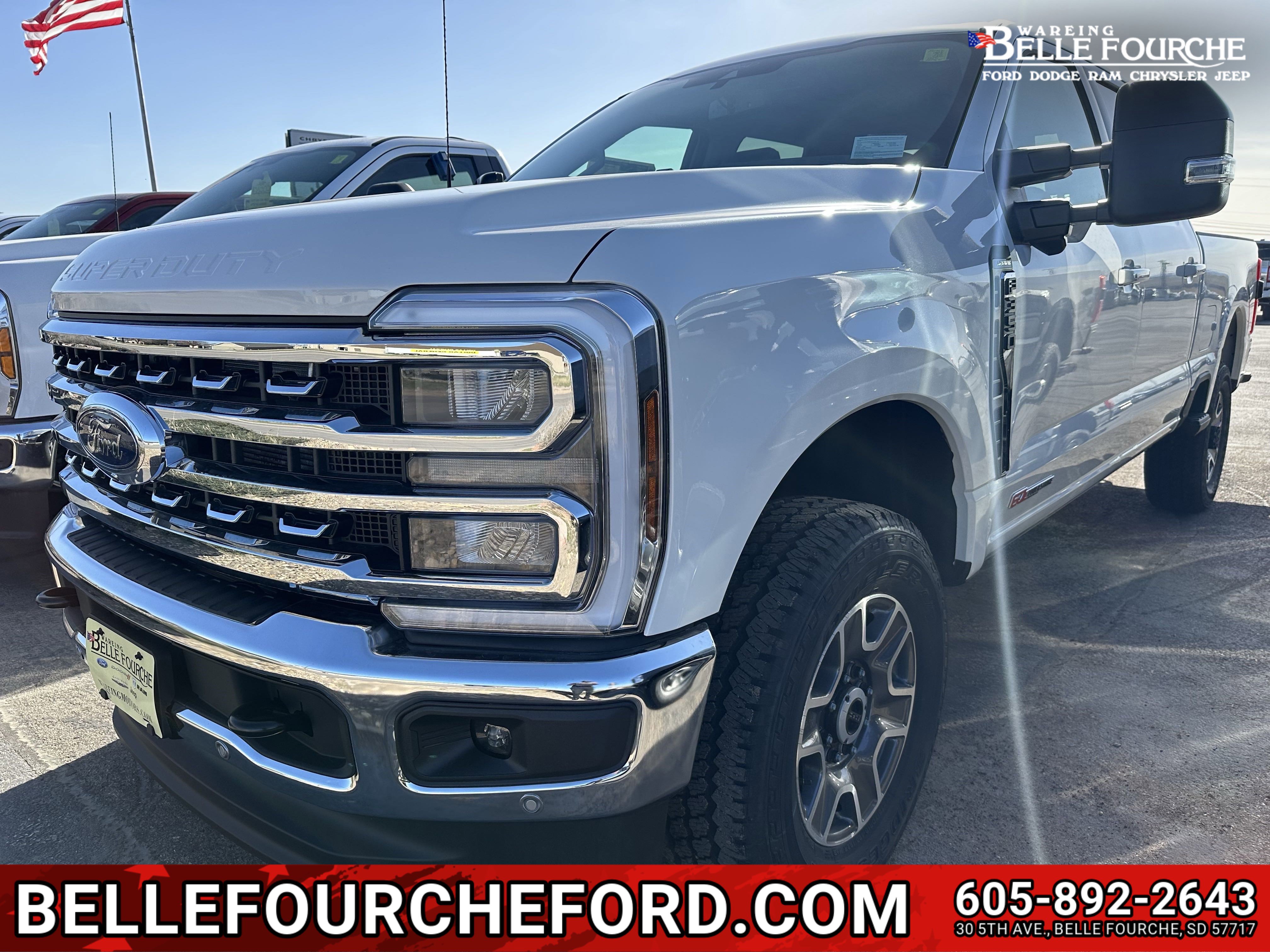 New 2025 Star White Metallic Tri-Coat Ford LARIAT image 1