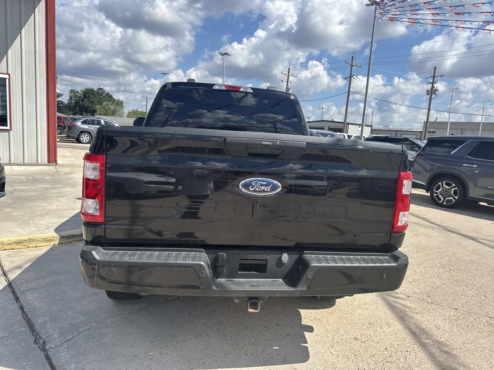 2023 Ford F-150 XL photo 3