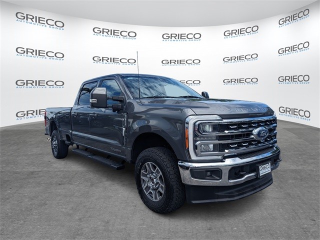 2023 Ford F-350 Lariat
