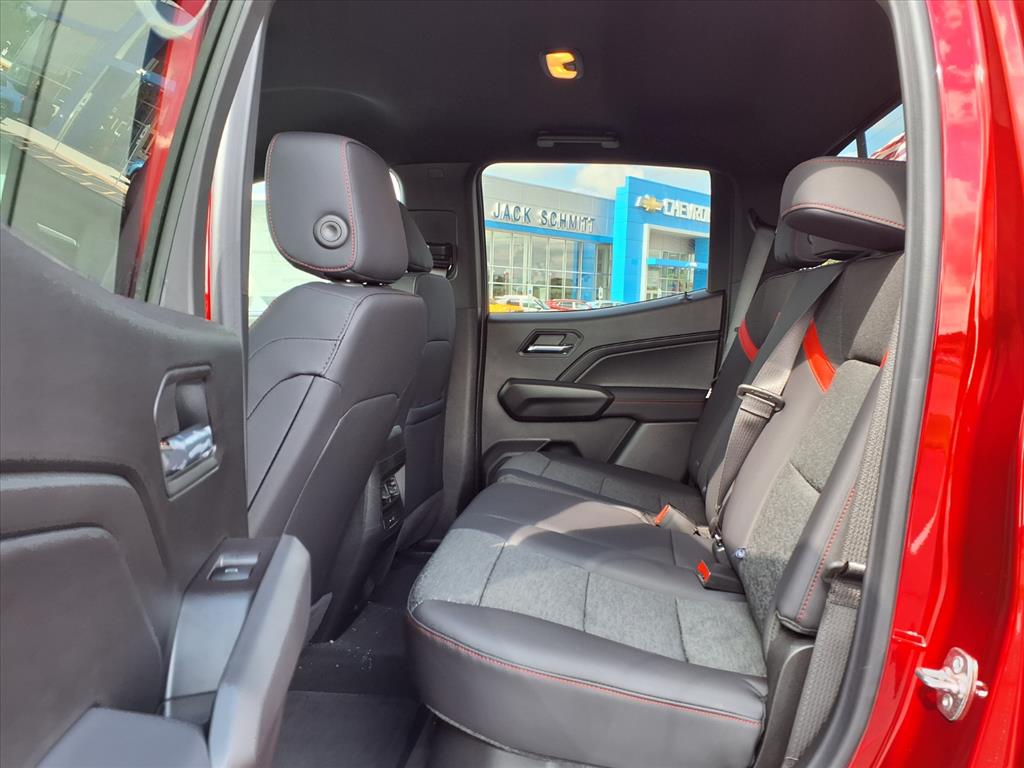 2026 Chevrolet Colorado Z71 photo 18