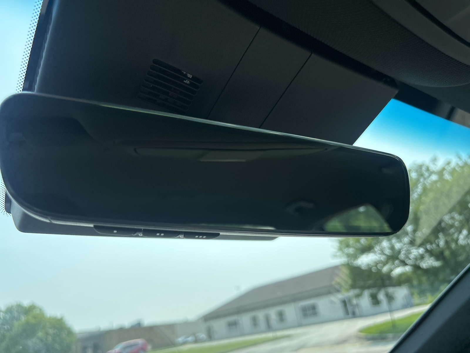 2025 Genesis G70 2.5T photo 25