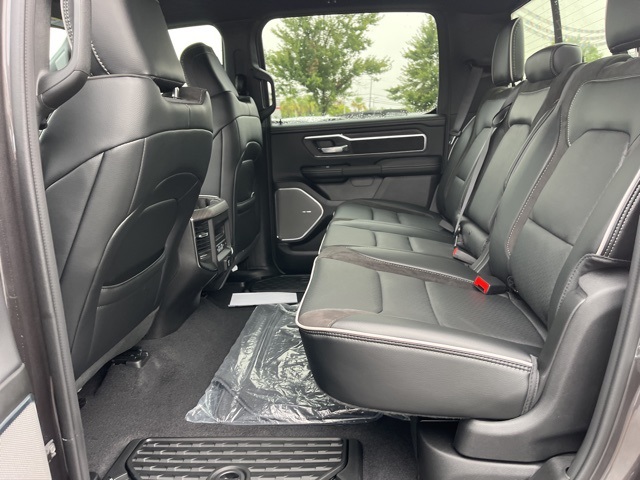 2026 Ram 1500 Laramie photo 9