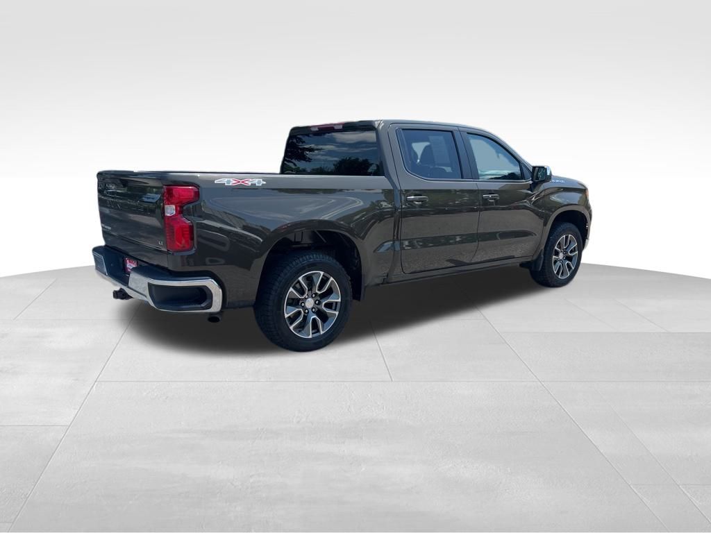 2023 Chevrolet Silverado 1500 LT photo 6