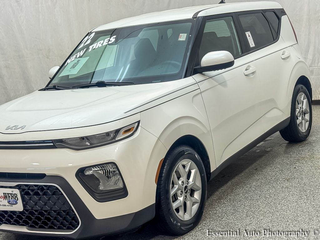 2022 KIA SOUL - Image 5