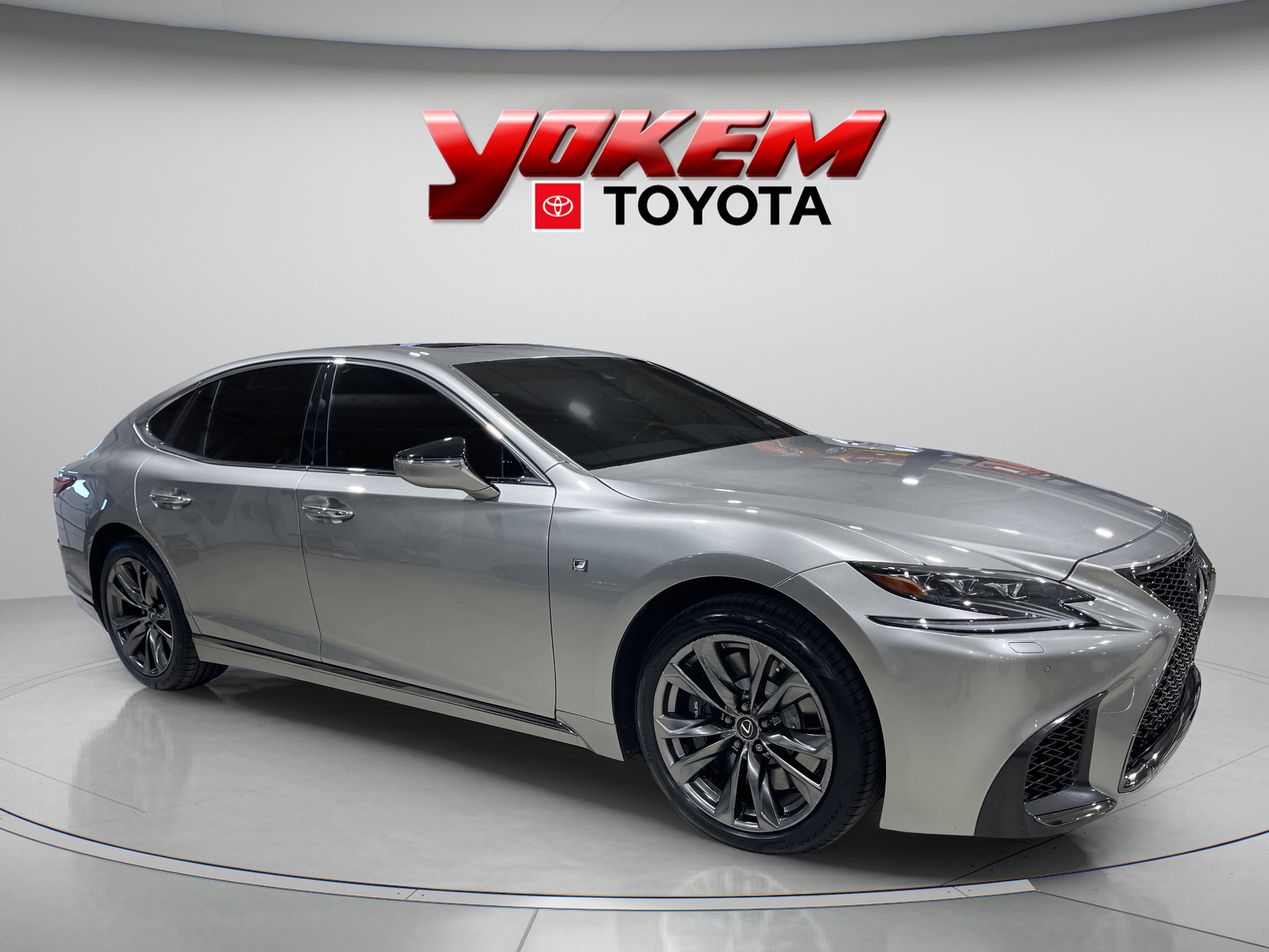 2018 Lexus LS 500 F SPORT photo 6
