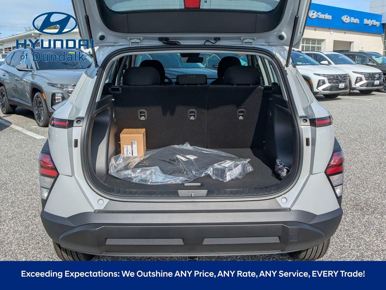 2026 Hyundai Kona SE photo 9