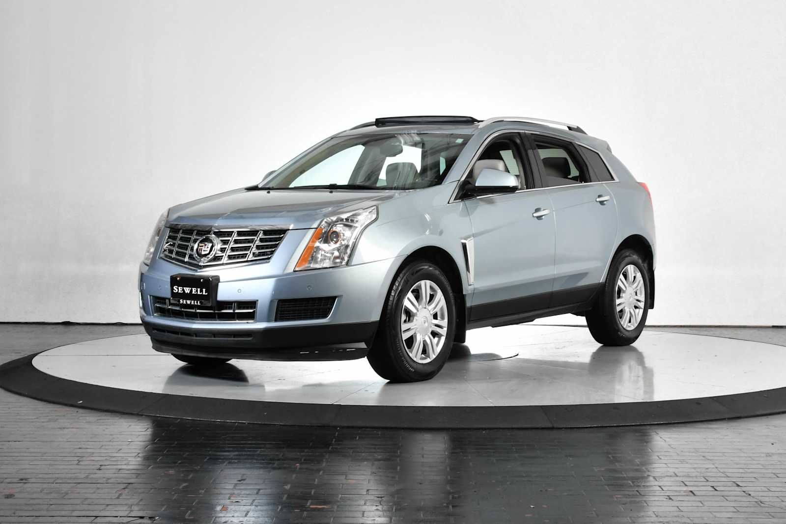 2014 Cadillac SRX Luxury Collection's photo