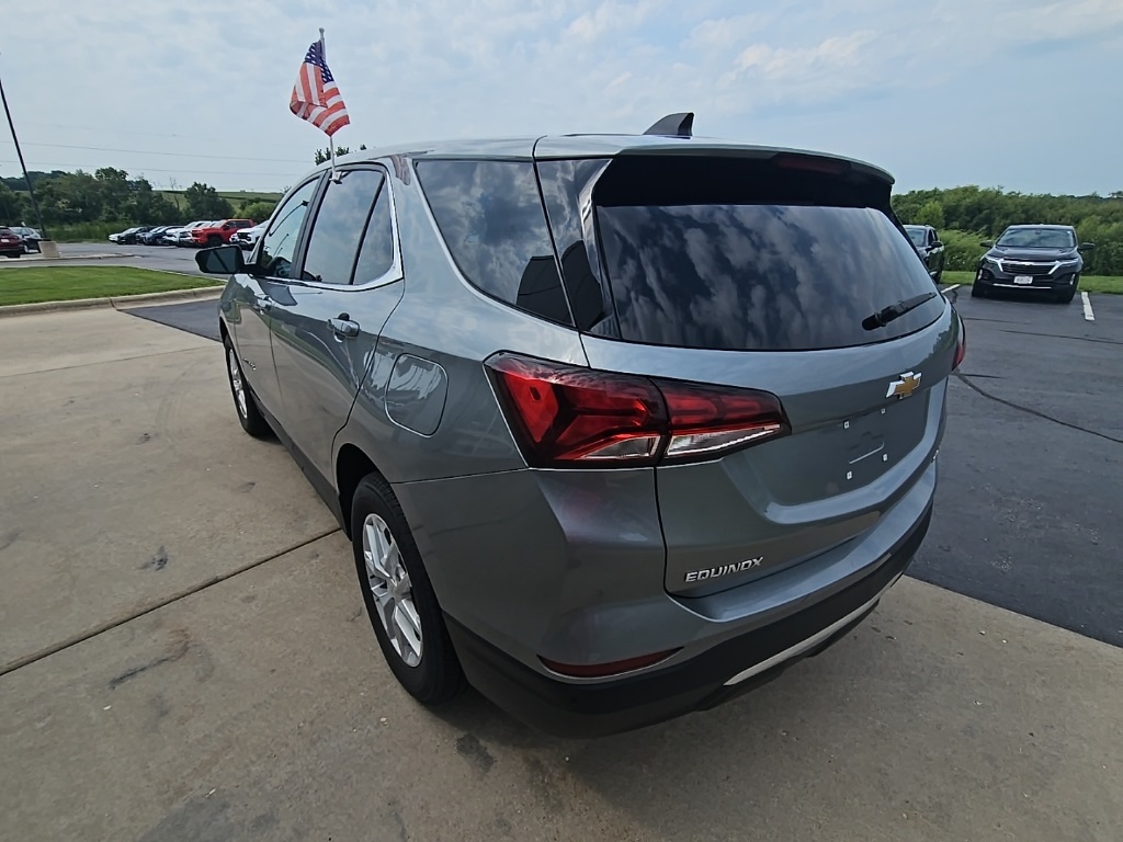 2023 Chevrolet Equinox LT photo 5