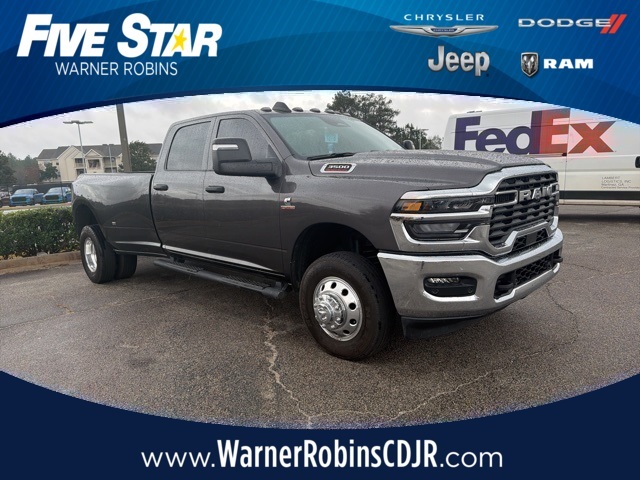 2025 RAM Ram 3500 Pickup Tradesman's photo