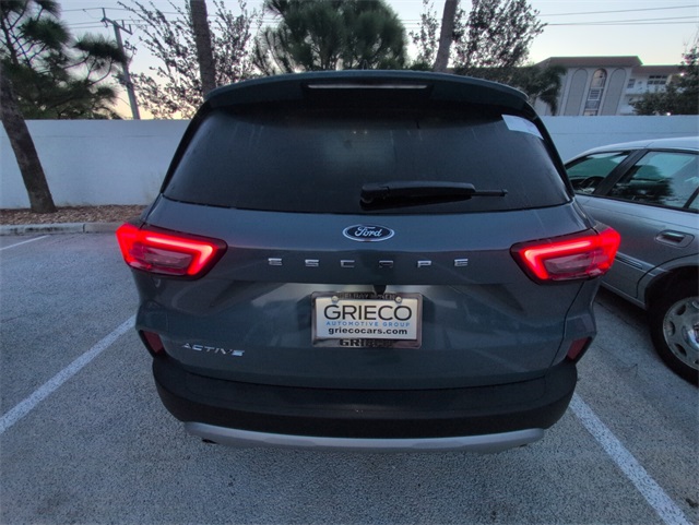 2026 Ford Escape Active photo 7