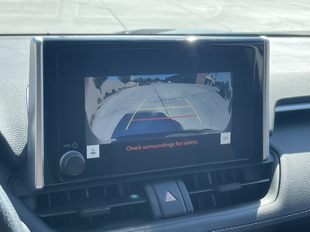 2024 Toyota RAV4 LE photo 10
