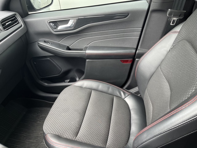 2023 Ford Escape ST-Line photo 43