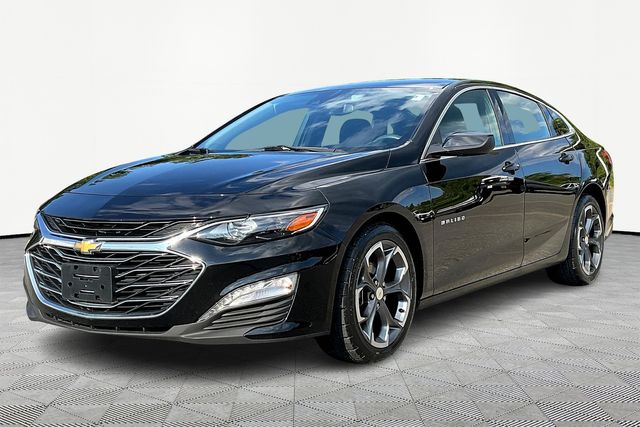 2023 Chevrolet Malibu 1LT photo 3