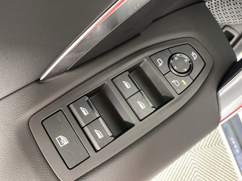 2025 Bmw X1 XDrive28i photo 6