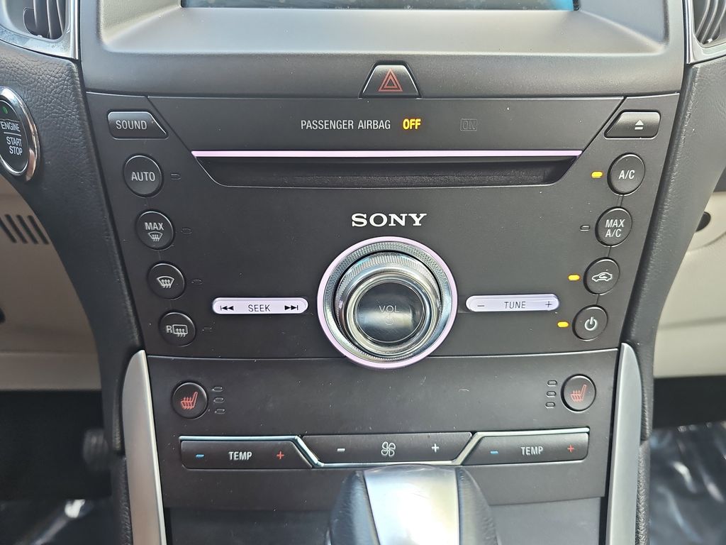 2018 Ford Edge Titanium photo 21