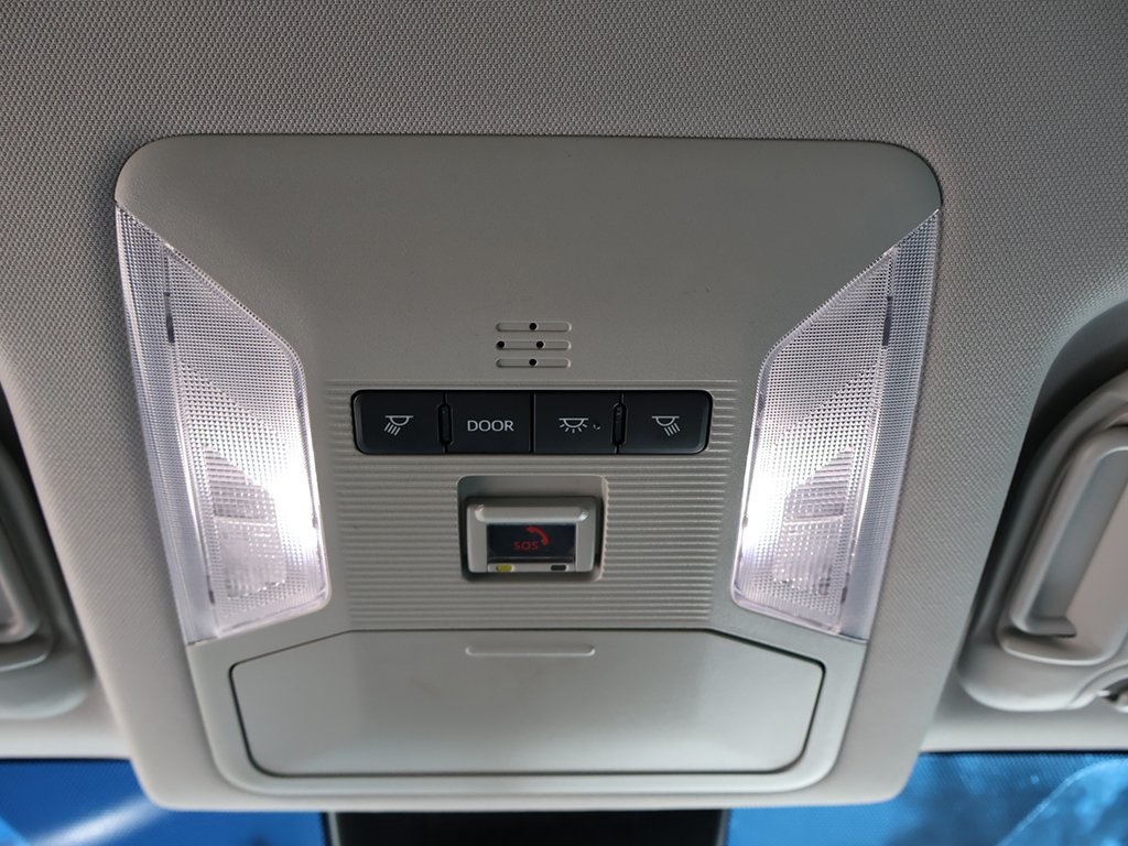 2022 Toyota RAV4 XLE photo 43