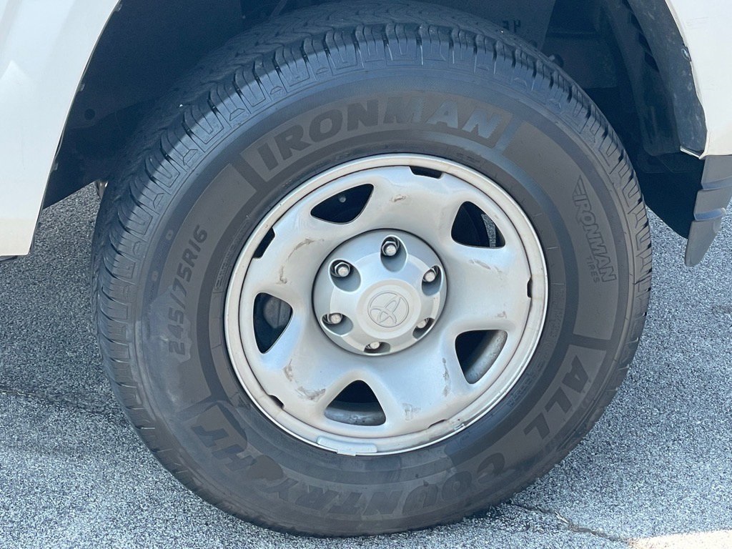 2023 Toyota Tacoma SR photo 10