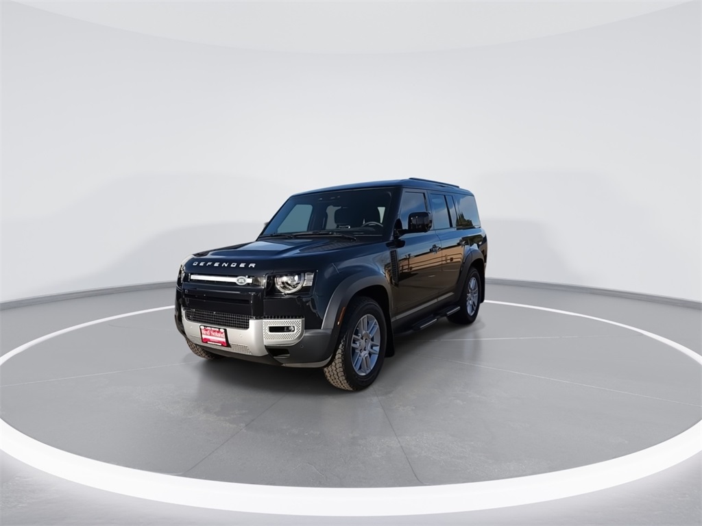 2025 Land Rover Defender 130 S photo 2