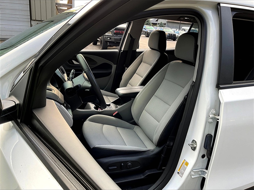 2023 Gmc Terrain SLE photo 9