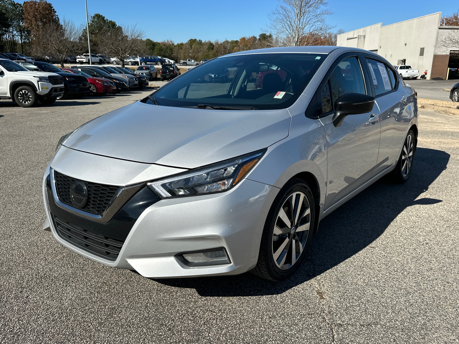2021 Nissan Versa Sedan SR